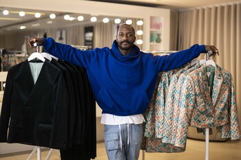 https://az.prshots.de/contents/archives/98/201/images/thumb350x287_auto/marks_amp_spencer_msdressthenation-48_thumb.jpg